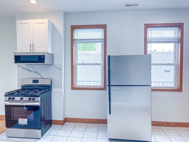 Foto del edificio - 1144 W 17th St