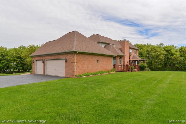 Building Photo - 7688 Ellens Way St