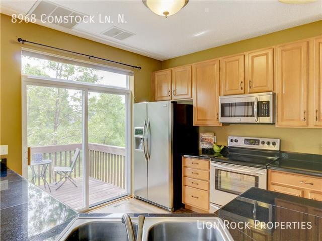 Foto principal - 8968 Comstock Ln N