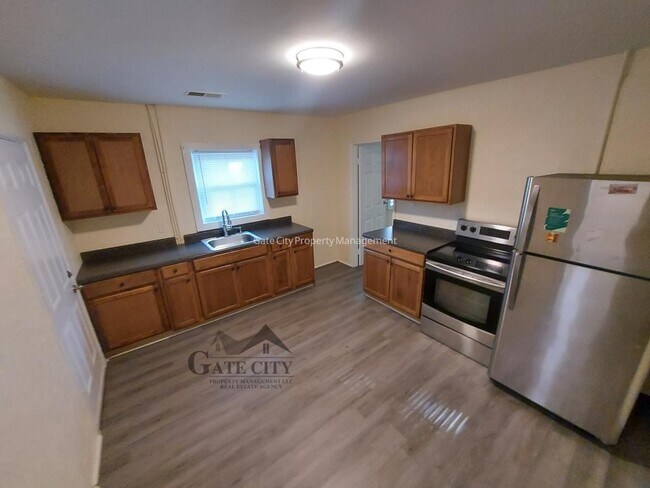 Foto del edificio - 1513 Wendell Ave