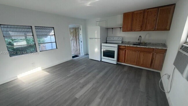 Foto del edificio - 11942 Anchorage Way