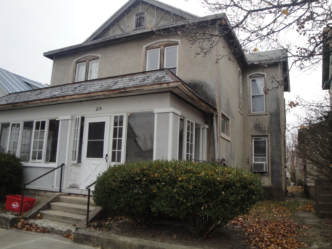 215 1/2 Harrison St, Greenville, OH 45331 House Rental in Greenville