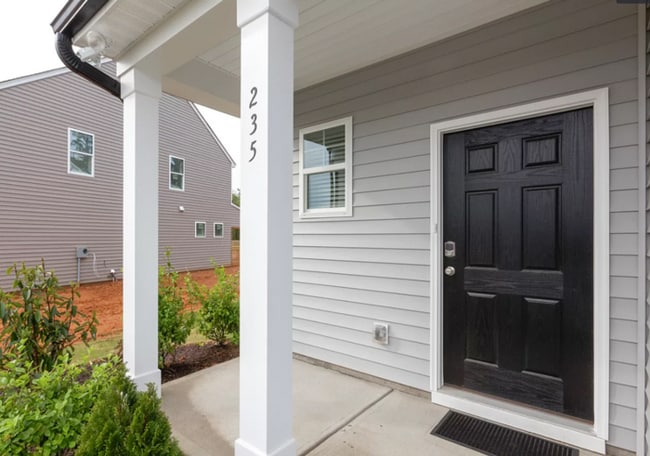 Foto del edificio - Available Now - Beautiful Open Floorplan 3...