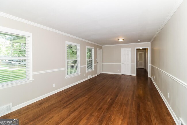 Building Photo - 1177 Valerie Woods Dr
