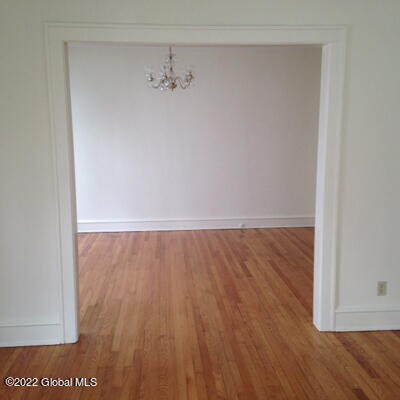 Building Photo - 84 S Pine Ave