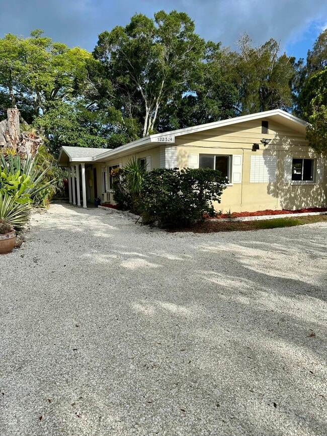 Building Photo - 524 Florida Ave