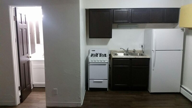 Building Photo - 135 8th St S