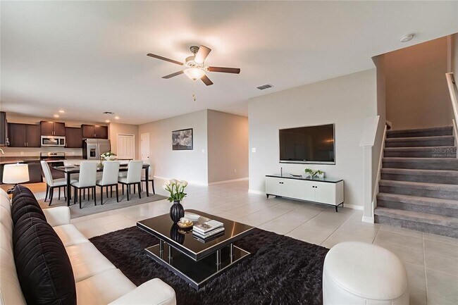 Foto del edificio - 5420 Grays Harbor Ct