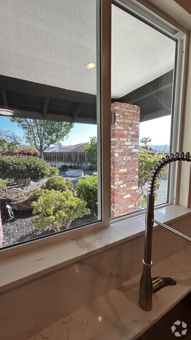 Building Photo - 12375 Prado Ct