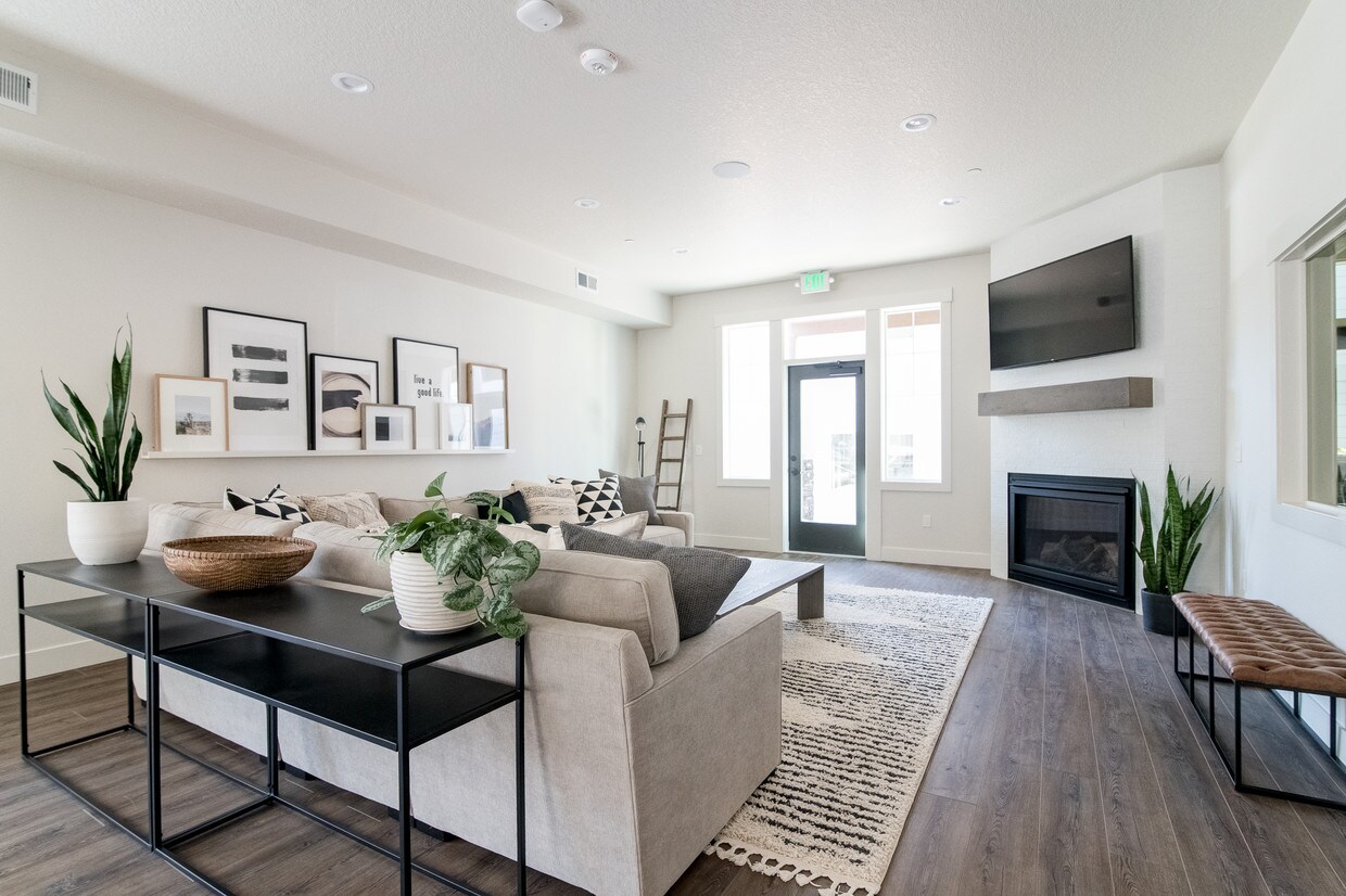 Sandyplace Apartment Homes Apartments 38100 Sandy Heights St Sandy, OR