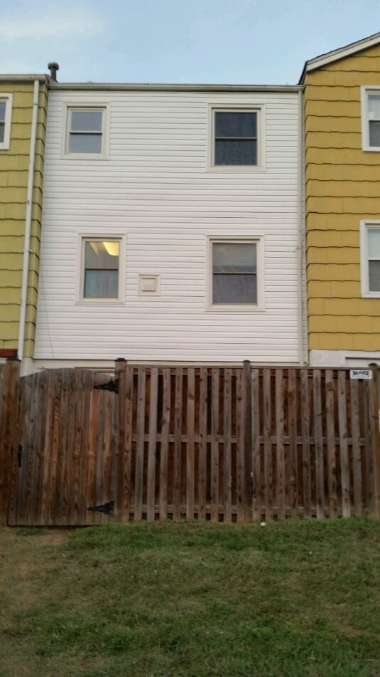 Private Patio Entrance. - 69 Watkins Park Dr