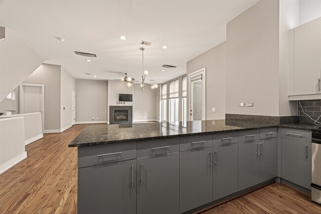 Foto del edificio - 1112 Columbus St