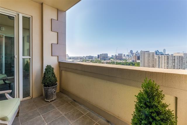 Foto del edificio - 3401 Lee Pkwy