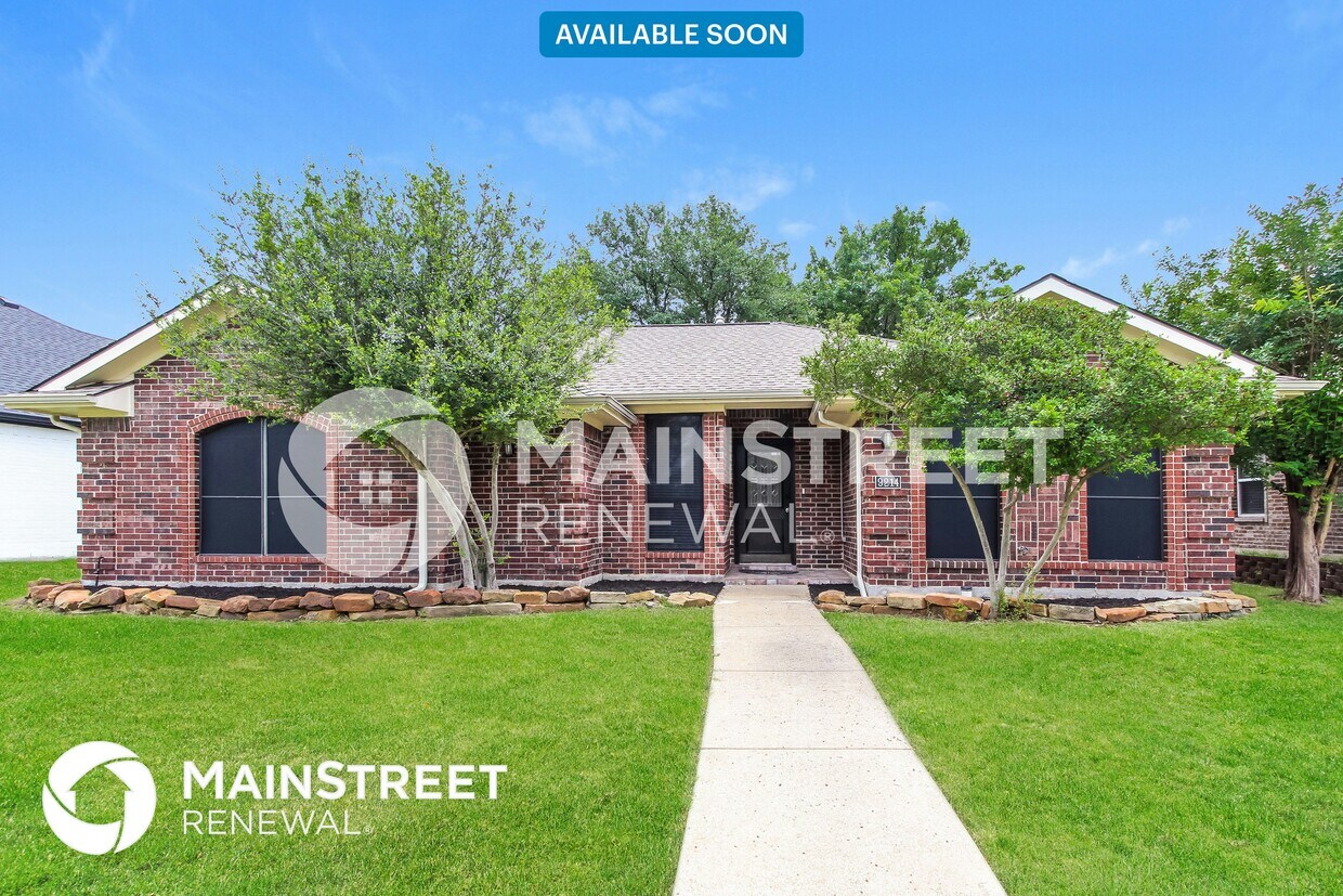 Foto principal - 9214 Chimneywood Dr
