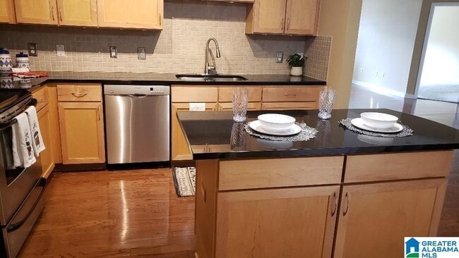 Foto del edificio - 401 20th St S