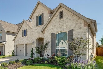 Building Photo - 1000 Adair Rd