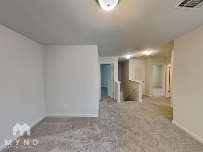 Foto del edificio - 344 Freeman Cir