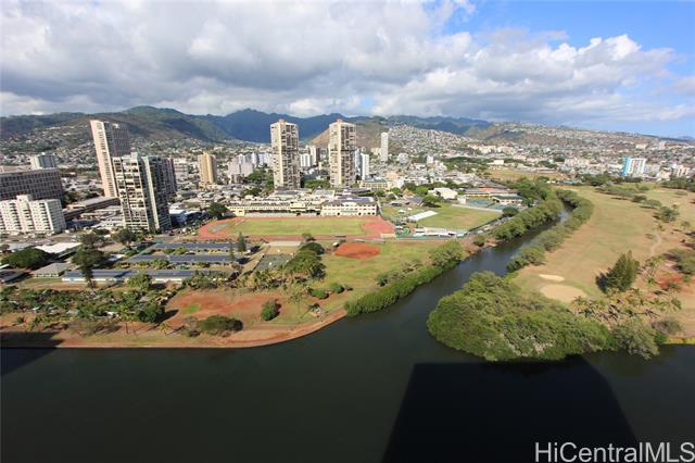 Building Photo - 2211 Ala Wai Blvd