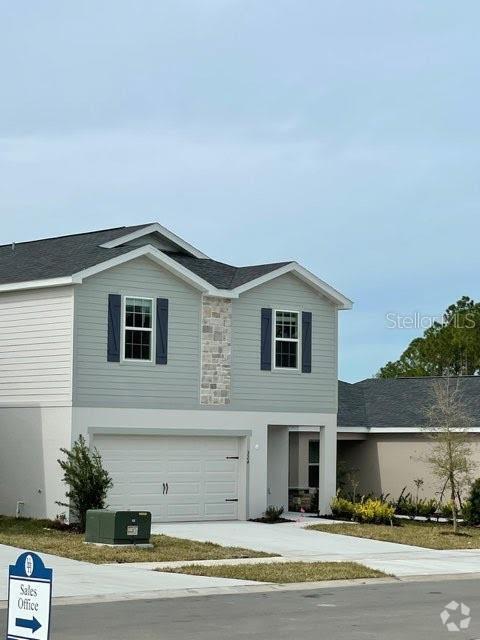 Building Photo - 324 Lily Ln