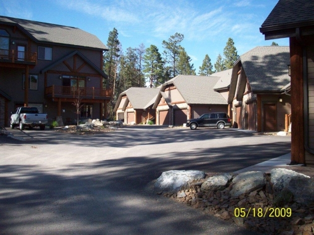 Building Photo - The Villas at Juniper Bay