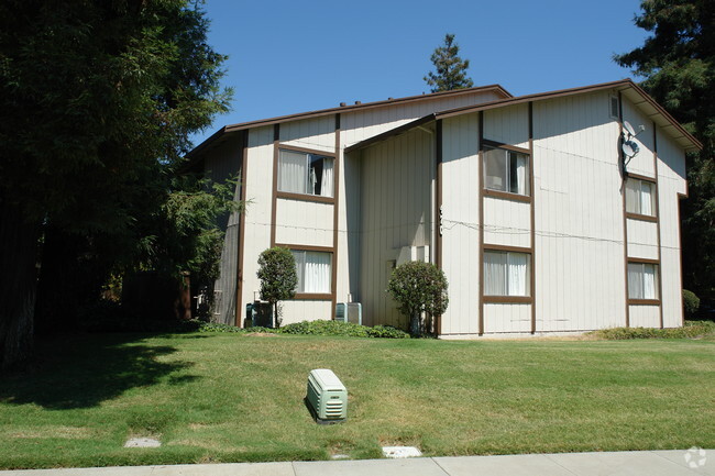 Building Photo - Meadowood Village Apartments