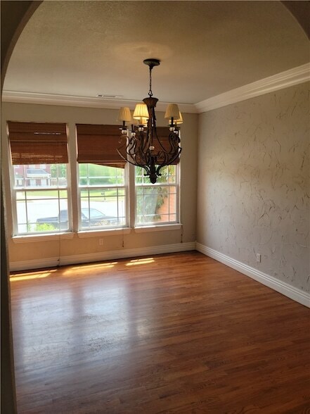 Building Photo - 2023 Freedom Pl