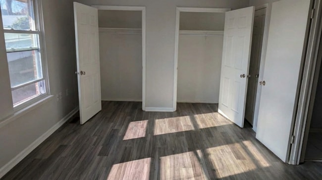 Building Photo - 3 BD in Rosedale with Finished Basement