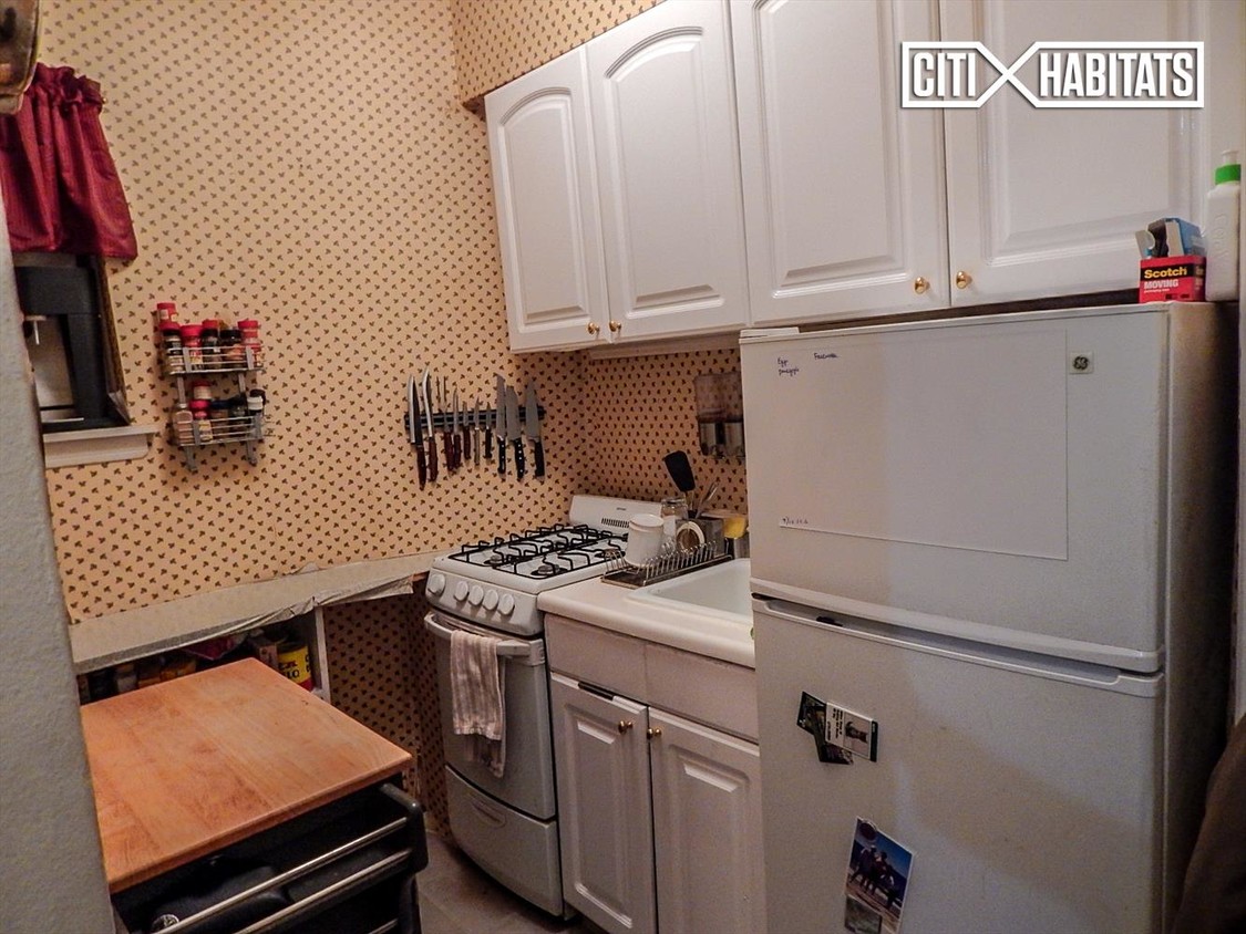 Foto del edificio - 171 E 77th St