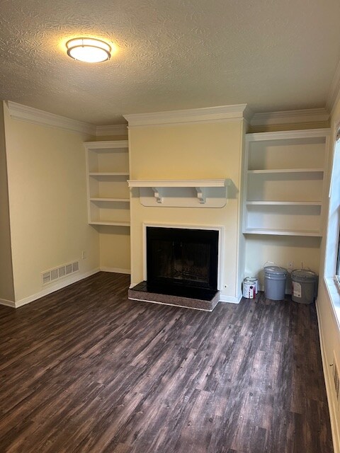 Foto del edificio - Room in Townhome on Destin Cir