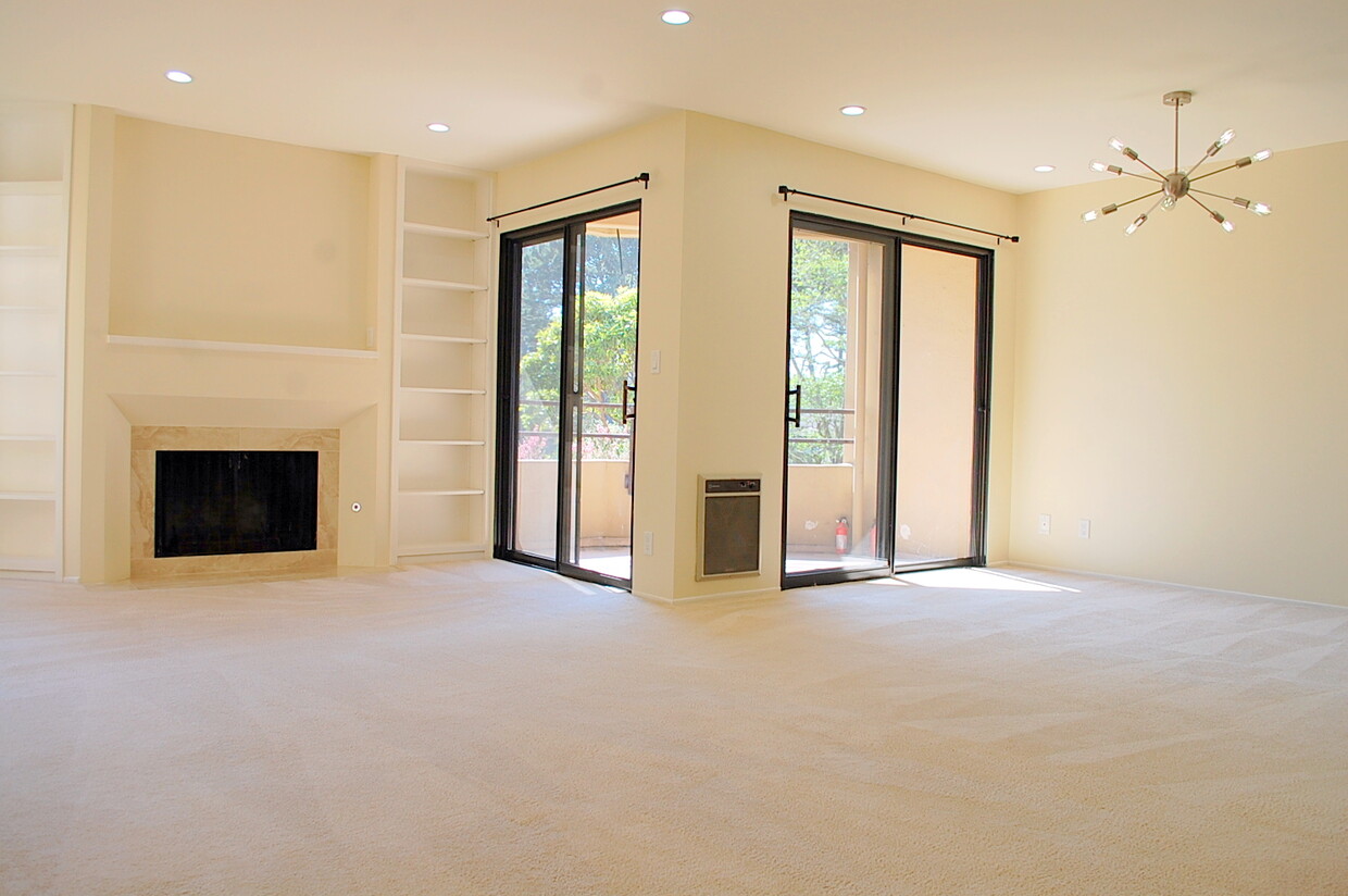 Living room + Balcony - 208 N Lake Merced Hls