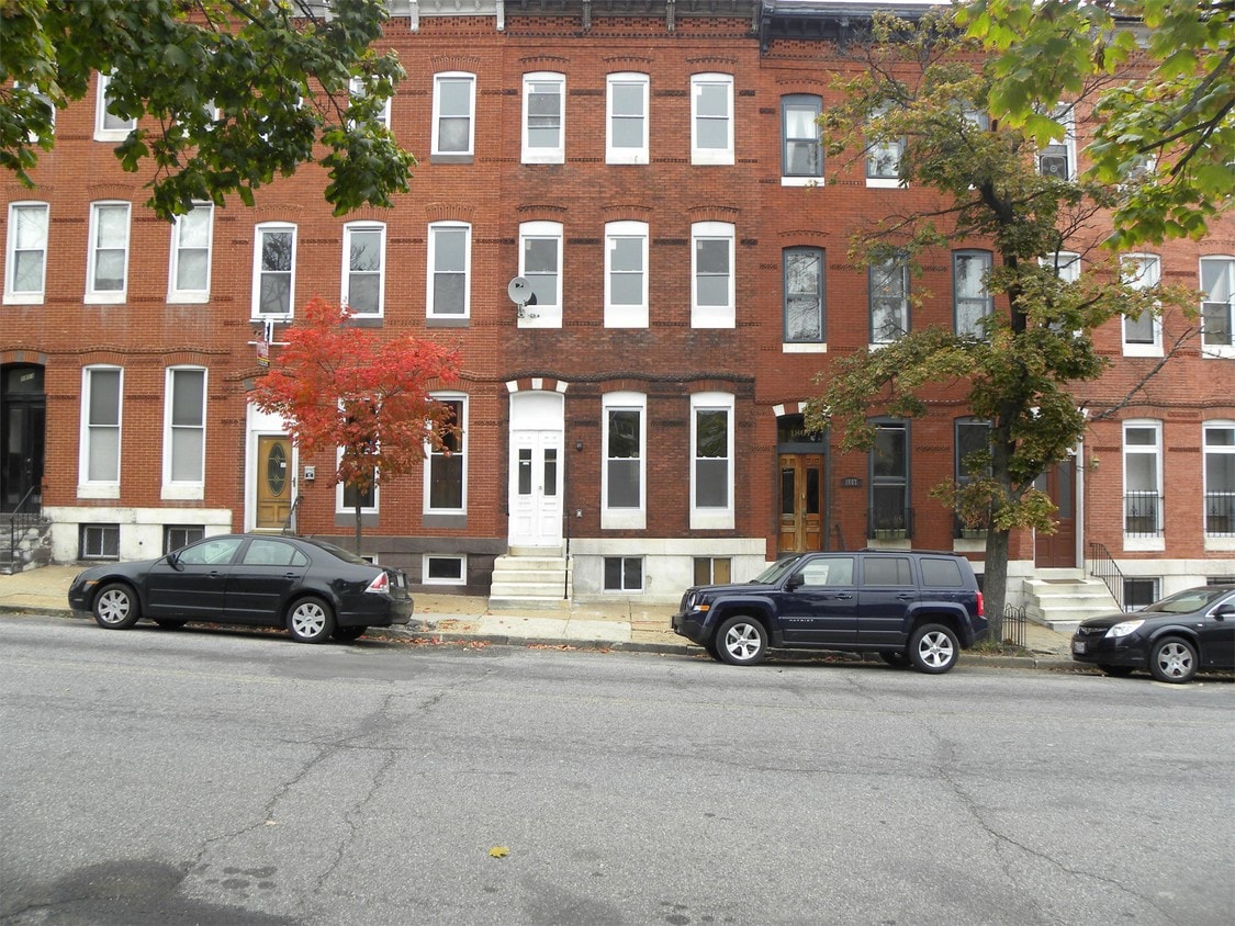 Primary Photo - 1809 Park Ave