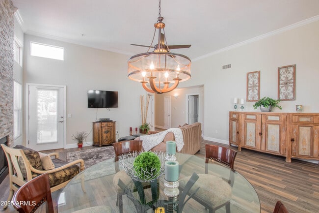 Building Photo - 11260 N 92nd St