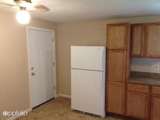 Foto del edificio - 13806 Little Blue Rd