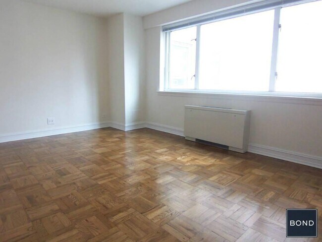 Foto del edificio - 200 E 71st St