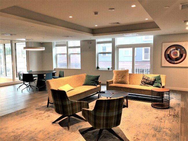 Foto del edificio - 3200 Washington St