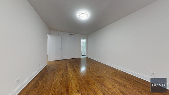 Foto del edificio - 405 E 56th St