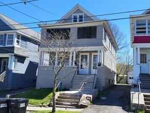 Building Photo - 416 Boyden St