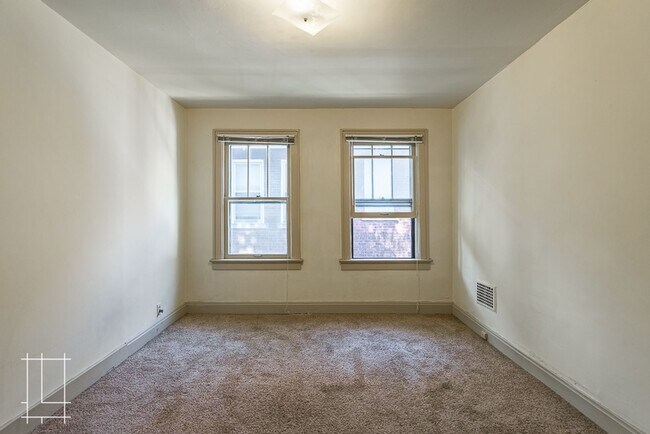 Building Photo - 2100 N 4th St