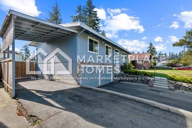 Building Photo - 20428 53rd Ave W
