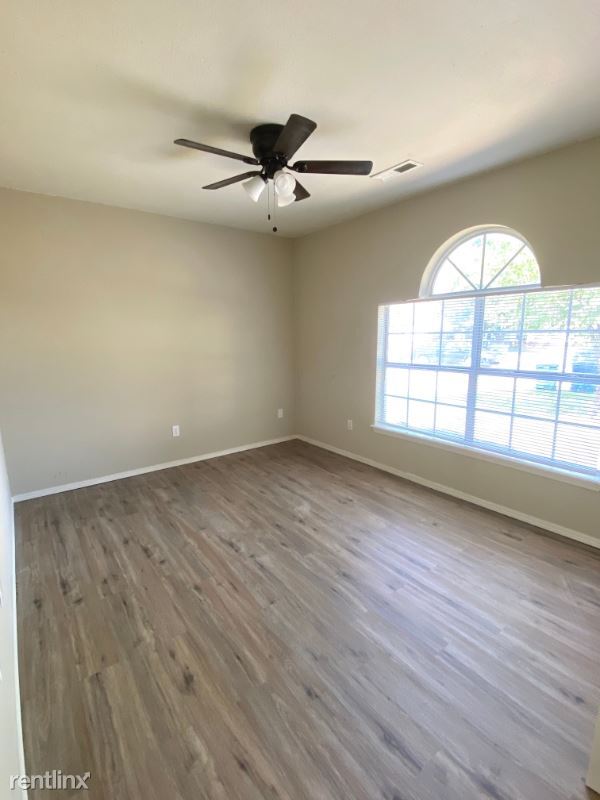 Foto del edificio - 3 br, 2 bath House - 202 SE 17th St