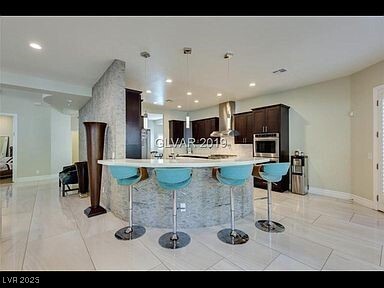 Foto principal - 2609 Sun Reef Rd