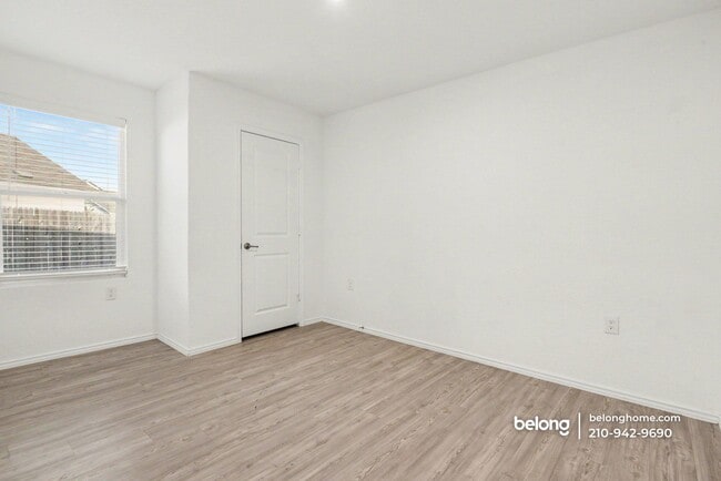 Building Photo - 7247 Hazy Gln
