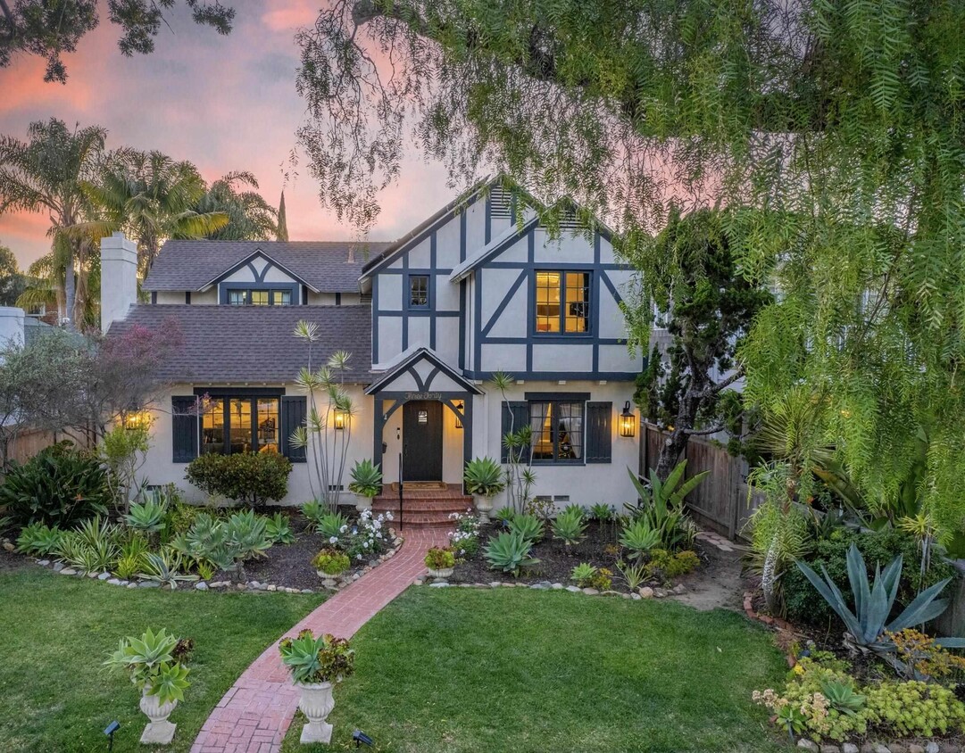 Foto principal - 340 B Ave