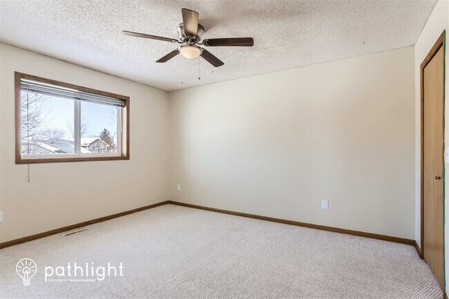 Building Photo - 10552 56th St NE
