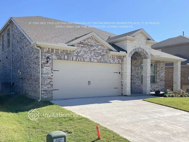 Foto del edificio - 7412 Alfriston Pl