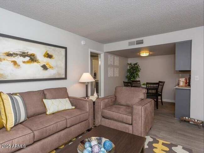 Foto del edificio - 9415 N 99th Ave