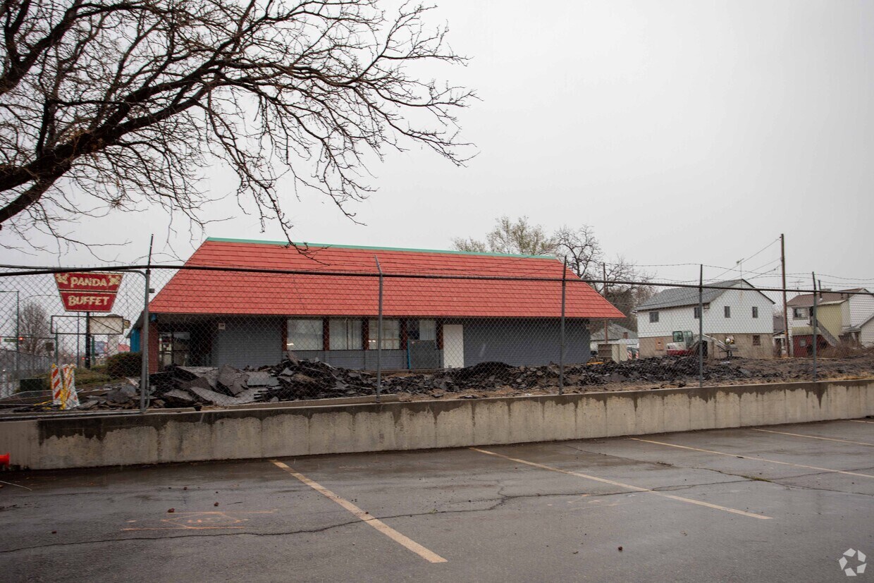 Foto del edificio - Promontory Place