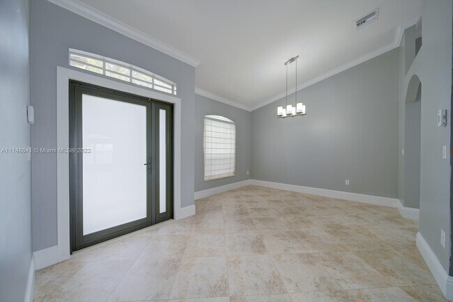 Building Photo - 10505 SW 19th St