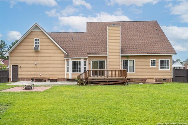 Foto del edificio - 1131 Curry Ford Dr