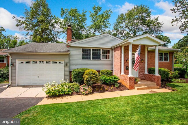 Foto del edificio - 1632 Morrill Ct